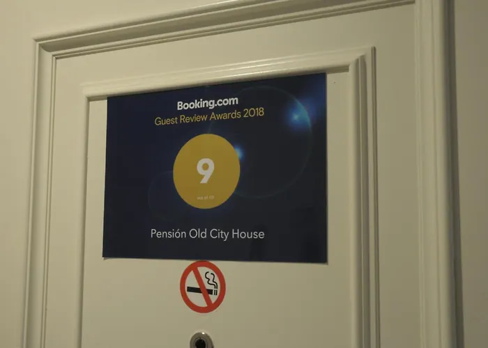 Old House Гостьовий будинок *