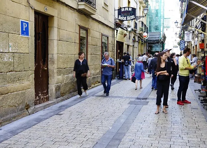 Old House * Saint-Sébastien