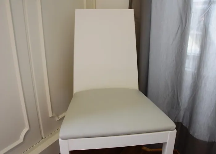 Old House Πανσιόν