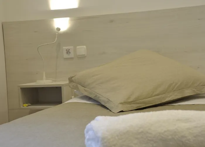 Old House Gæstehus *